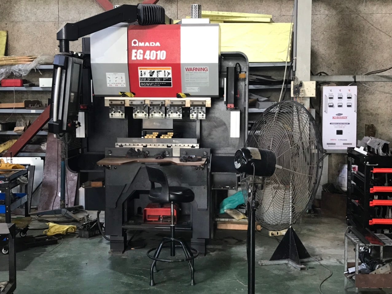 Bending machine (5)